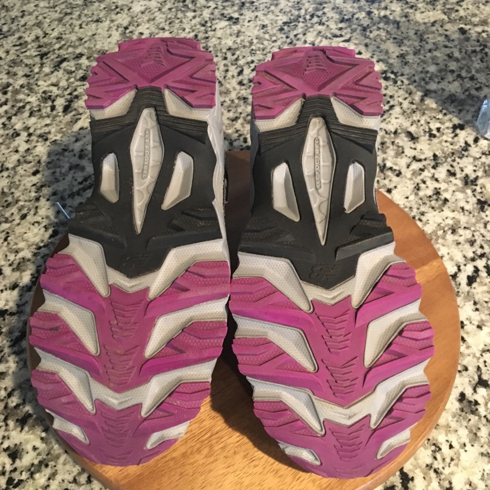 ❌SOLD❌New Balance Athletic shoes - Picture 4 of 6